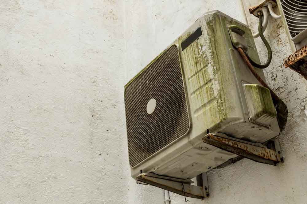 Split type air conditioner condenser St. Petersburg, FL